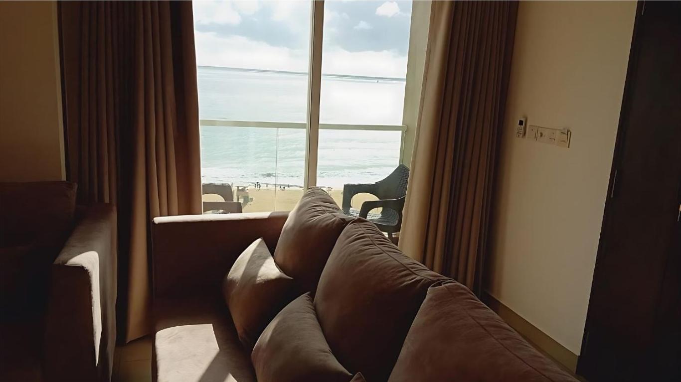 Negombo Ocean Breeze - Bliss On The Beach Luxury Apartments By Serendib Vacation Exteriér fotografie
