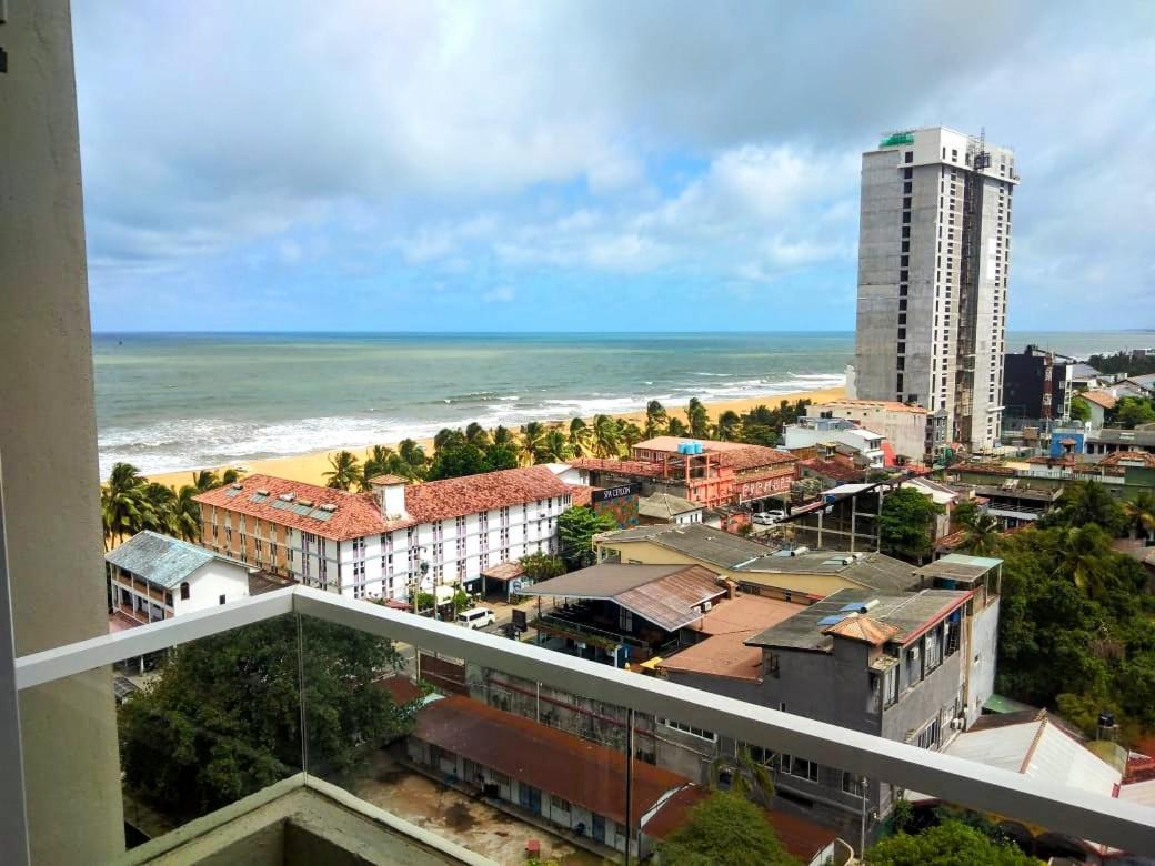 Negombo Ocean Breeze - Bliss On The Beach Luxury Apartments By Serendib Vacation Exteriér fotografie